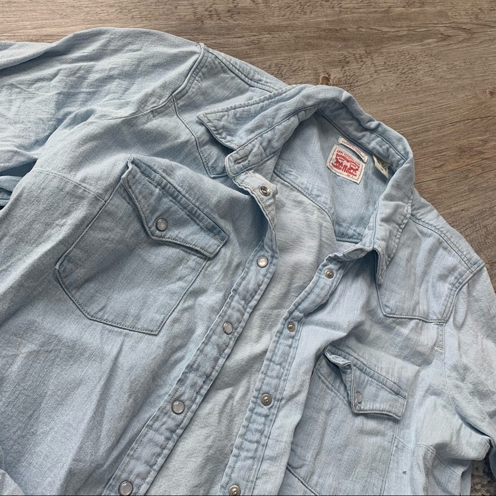 Levi's Light Blue Denim Shirt